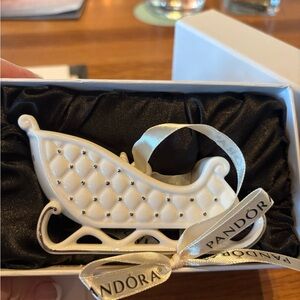 Pandora White Sleigh Ornament Limited Edition 2014